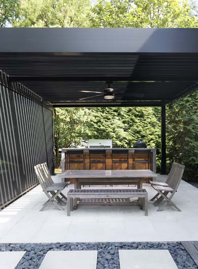 Azenco Motorizated Louvered Pergola